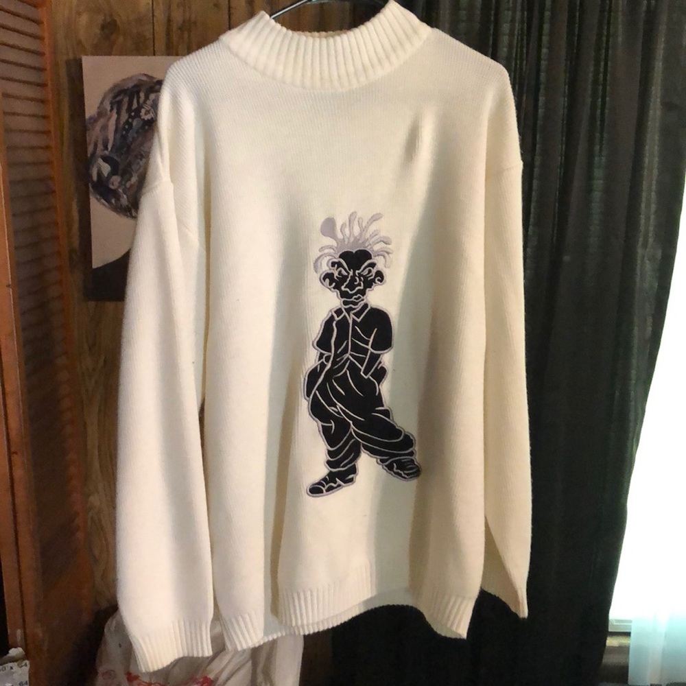 Urban wear L white/black sweater